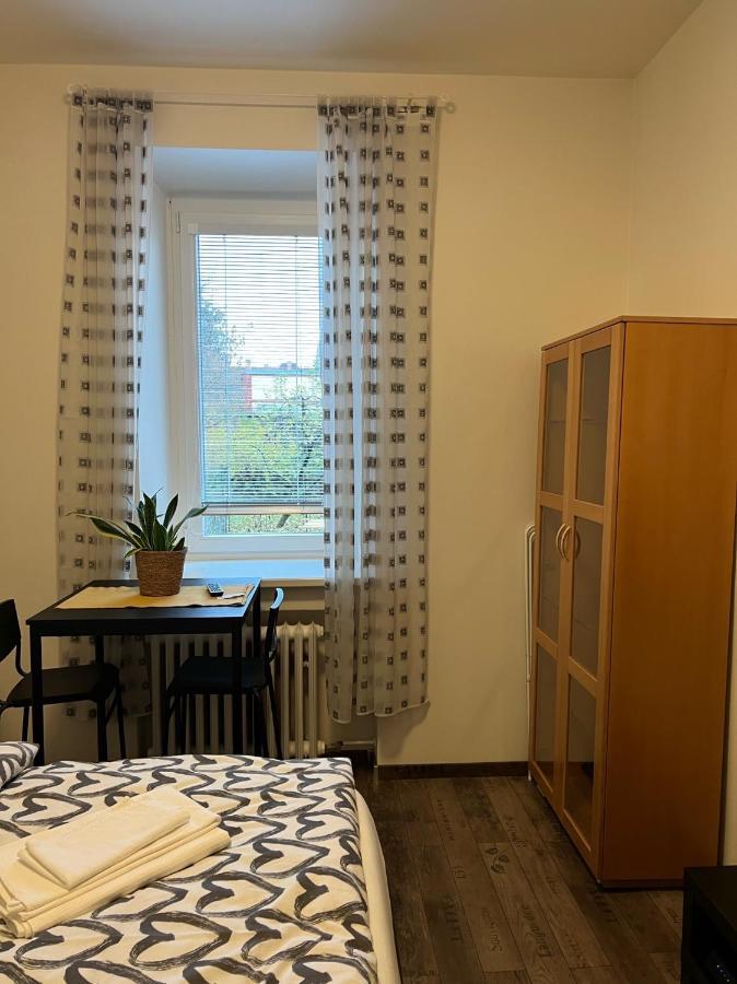Studio Apartment In Center Brno Bagian luar foto